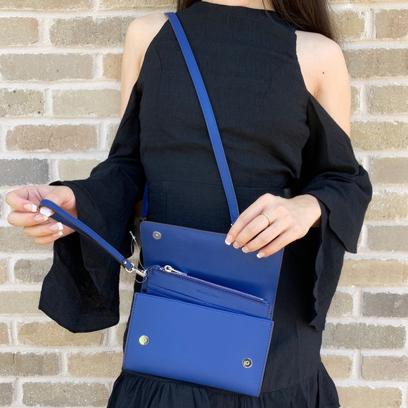 ‼️SALE‼️ Michael kors Ceossbody & Wallet INSERT - Picture 4 of 6